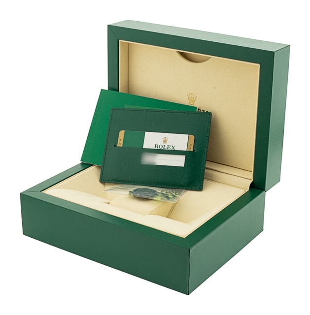 Rolex GMT Master II 116718 LN Image 4